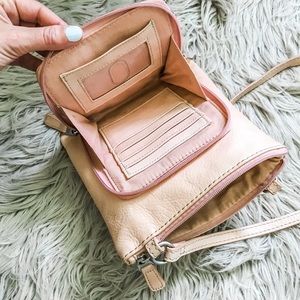 Fossil Travelers Leather Crossbody